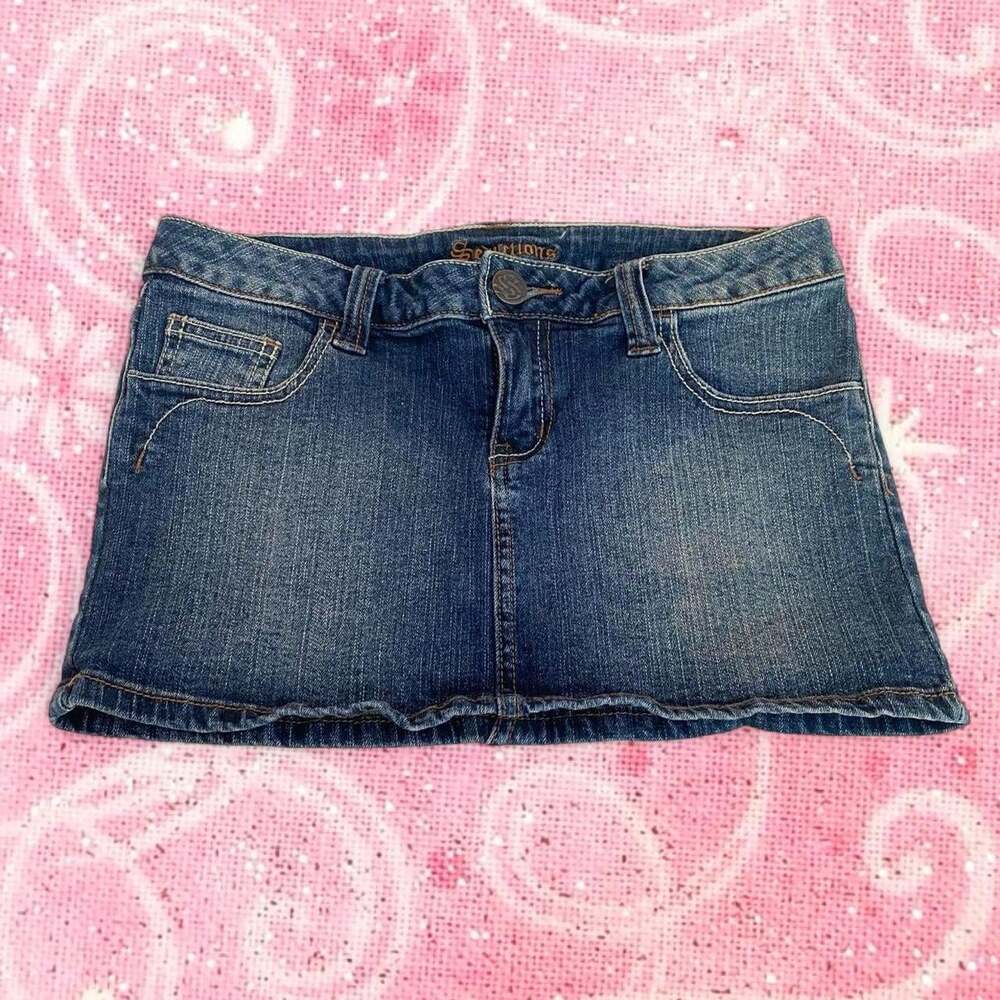 vintage 2000s dark wash denim mini skirt